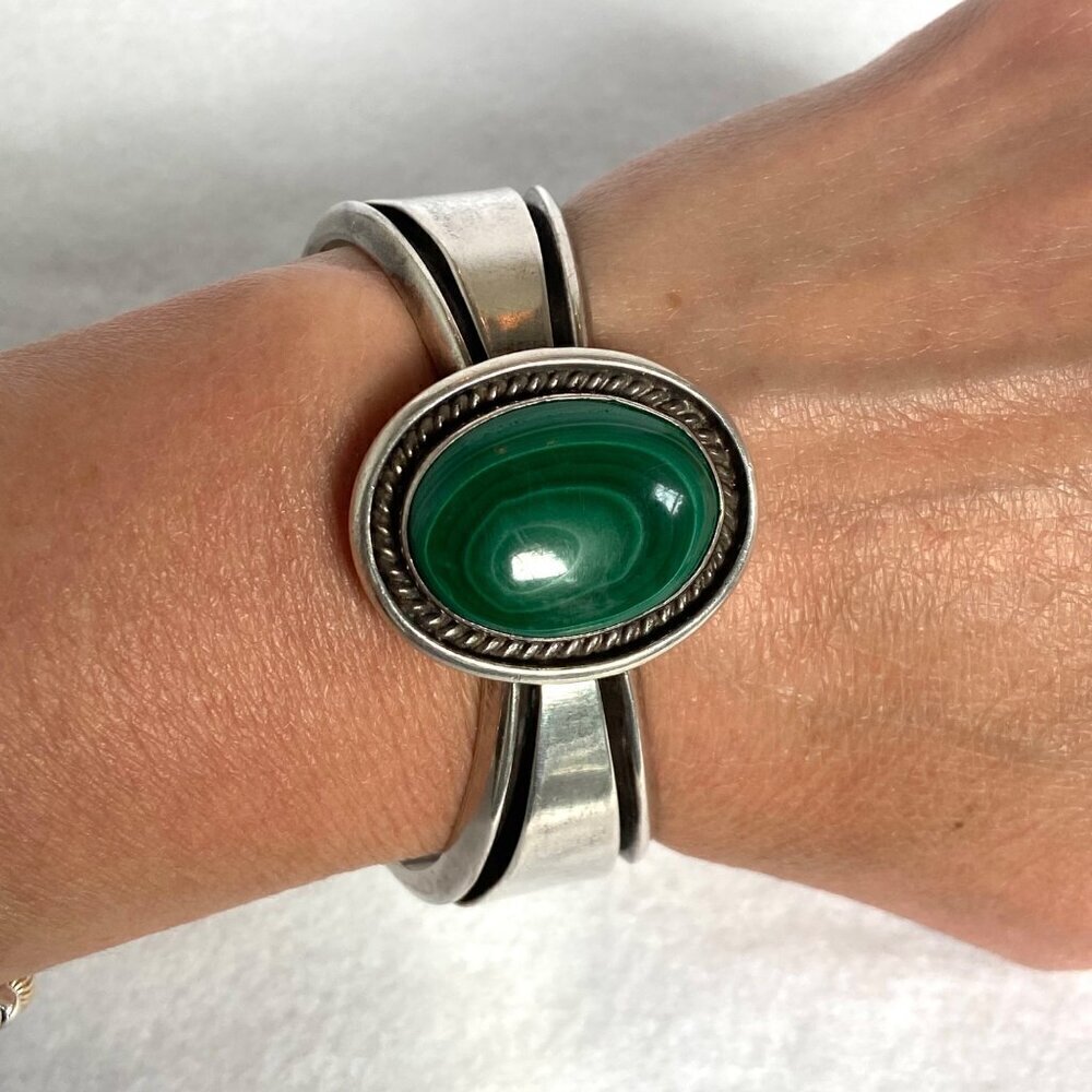 VTG Carol Felley Sterling Silver 925 Heavy Oval Malachite Cuff Bracelet 6.25"